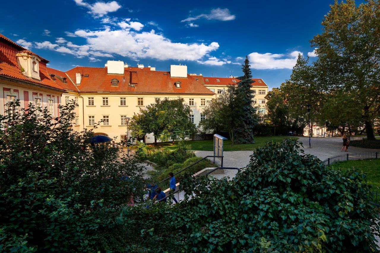 Downtown Suites Mala Strana Praha Eksteriør bilde